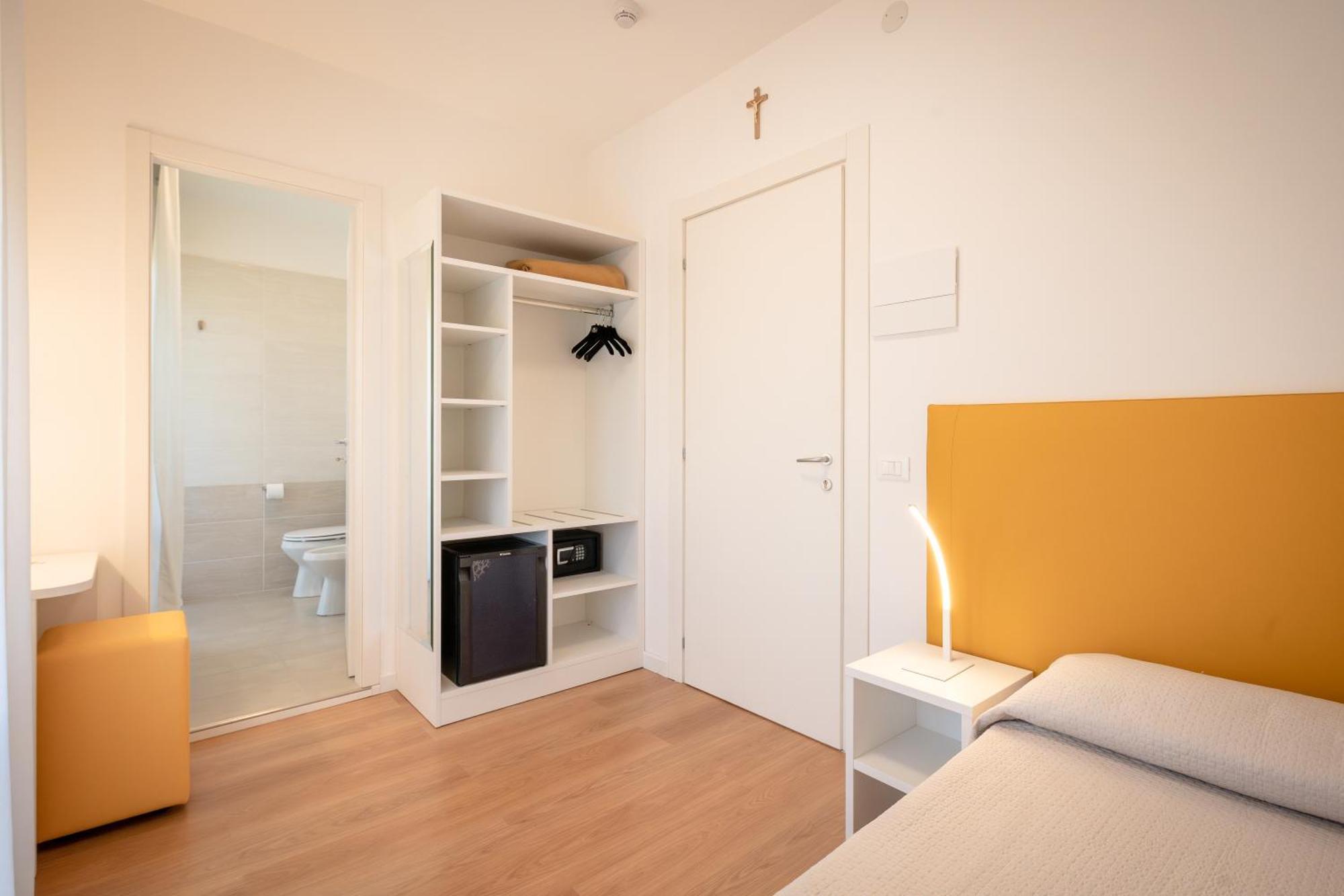 Royal Garni 3*